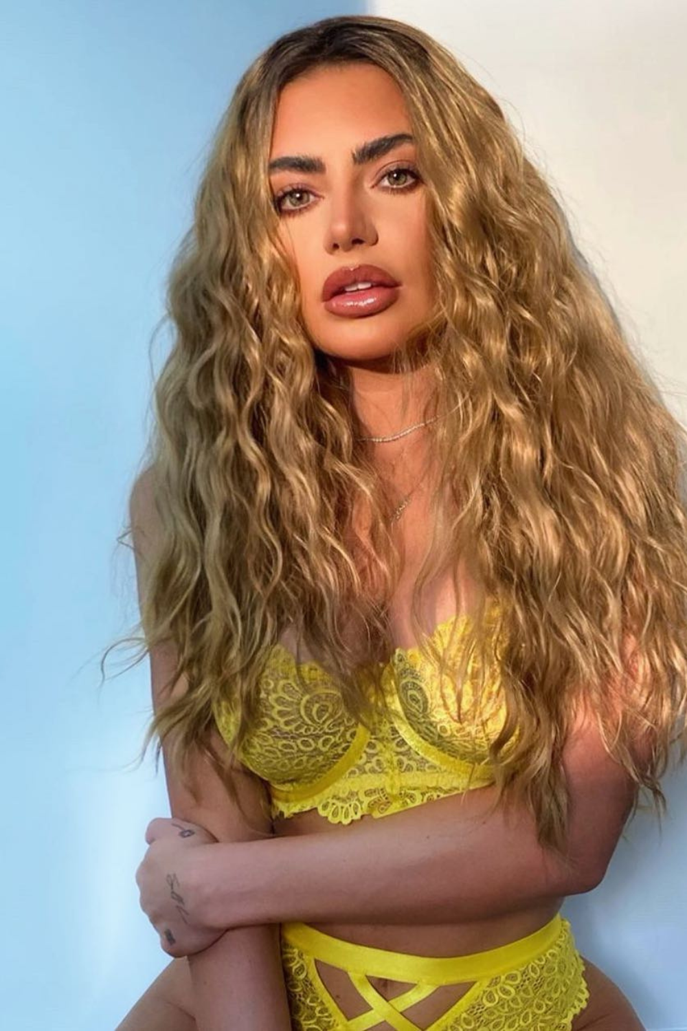 The Harley Golden Balayage Boho Waves Lace Front Wig