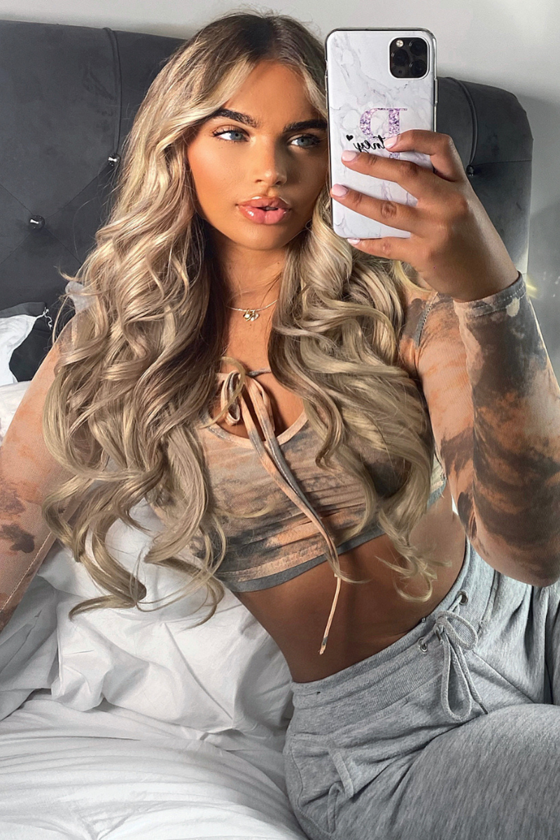 Dicke 20" 1-teilige lockige Clip-In-Haarverlängerungen  - BLONDE | KALIFORNISCHE BLONDE #1