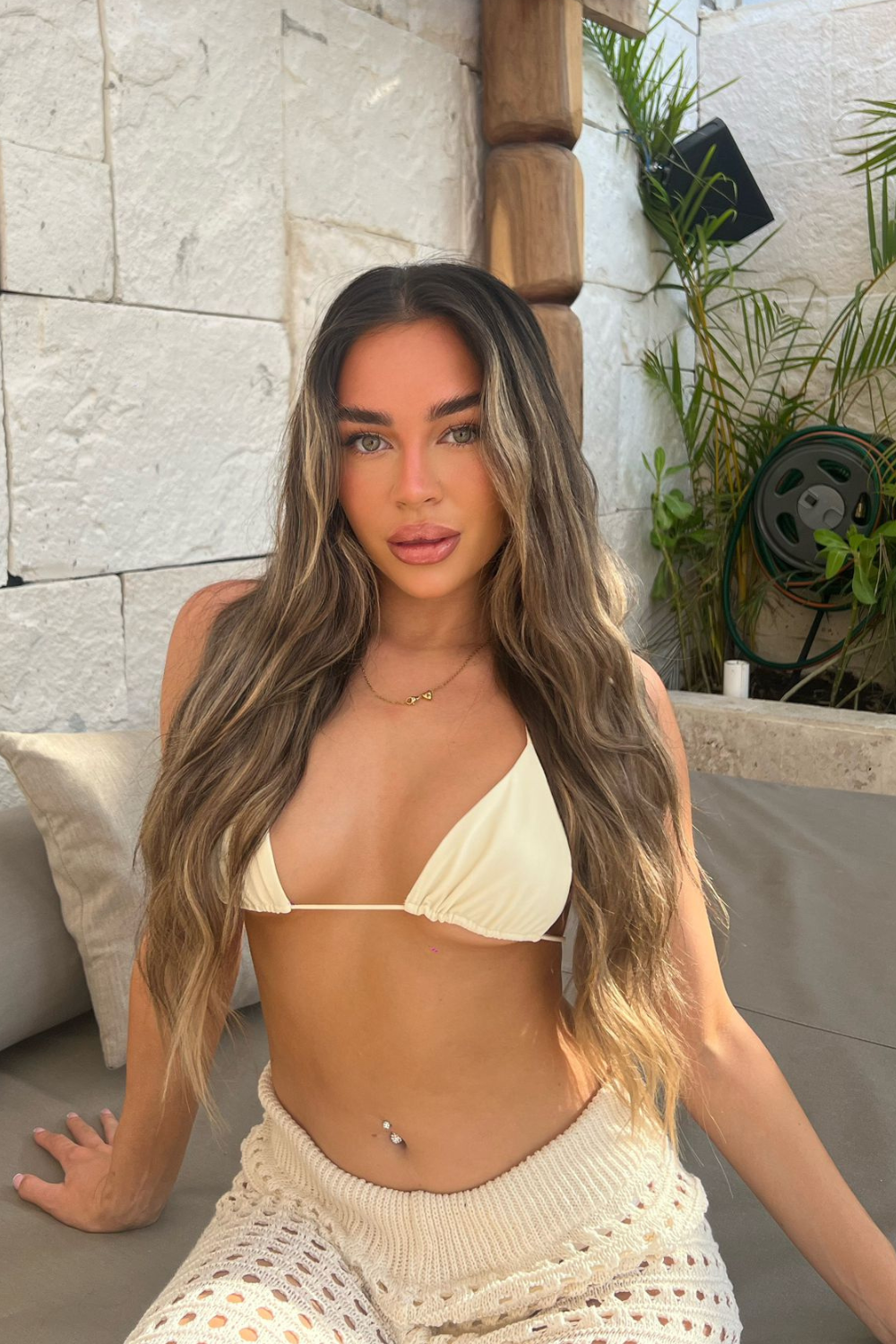 Super Thick 22'' 5 Piece Brushed Out Wave Clip In Hair Extensions - BROWNS | MELLOW BROWN #1