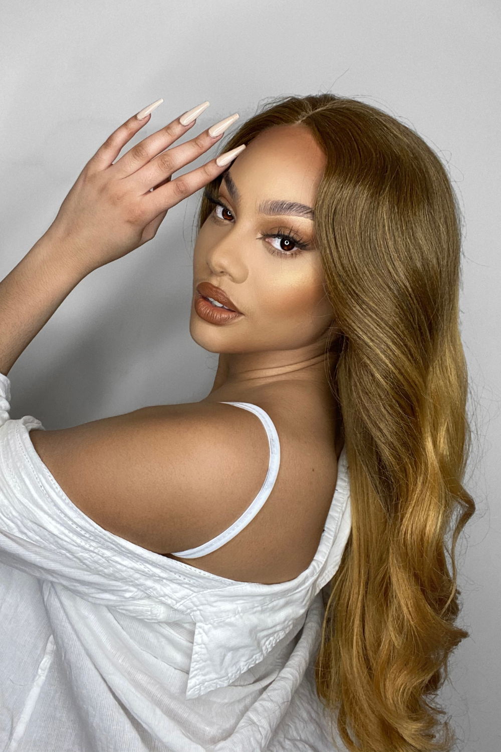 The Honey - Golden Loose Waves Lace Front Wig